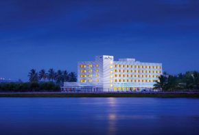 Отель Hotel Naveen Lakeside  Дхарвад